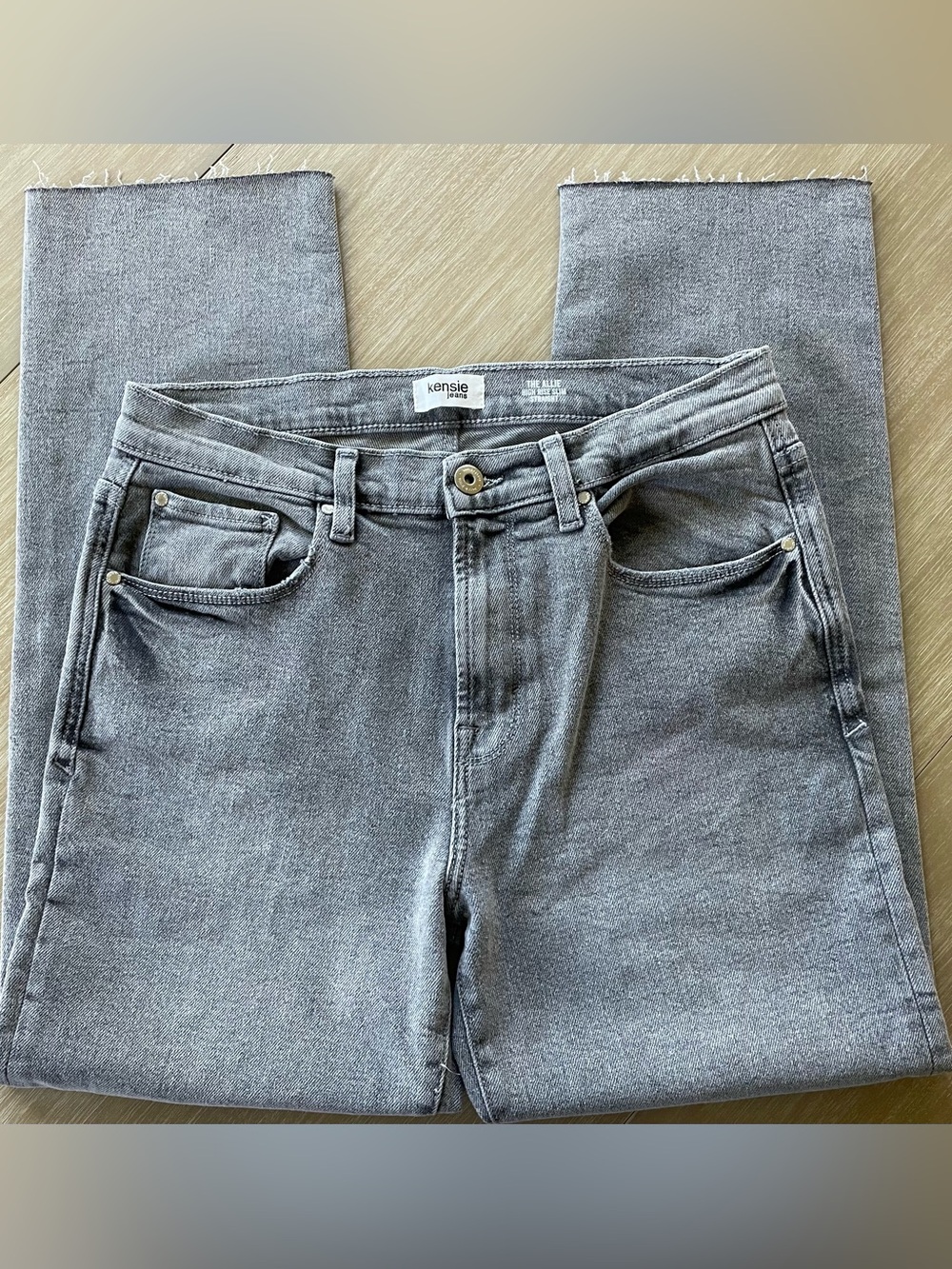 kensie The Allie High-Rise Slim Straight Gray Jeans